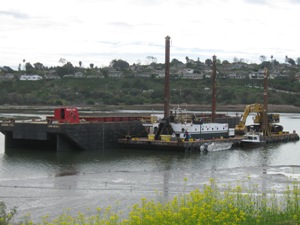 projects-acoe-barges-at-basin1 Dredging Basin I/III